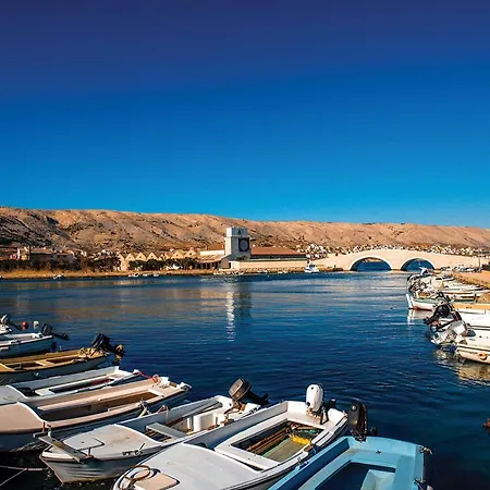 Private Holliday By Pag Tours Διαμέρισμα Pag Town