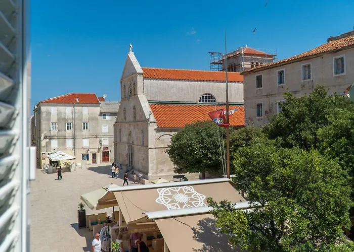 Apartment Private Holliday By Pag Tours Pag Town