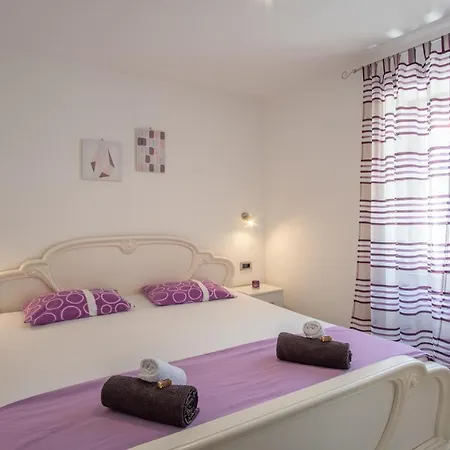 Apartman Private Holliday By Pag Tours