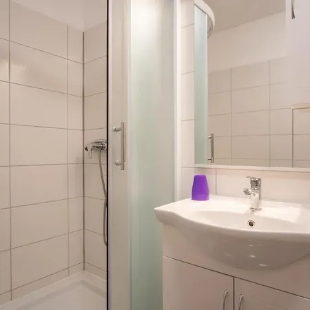 Apartment Private Holliday Pag Town