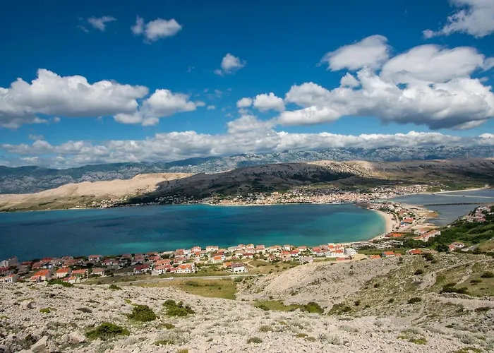 Private Holliday By Pag Tours *