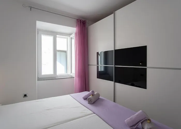 Private Holliday By Pag Tours Pag Town